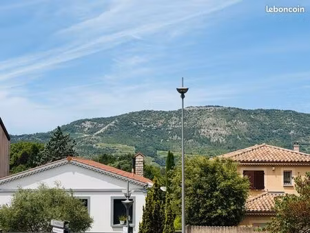 appartement t4 de 82 m² – quartier recherché – balcon  garage & cave (25m²)