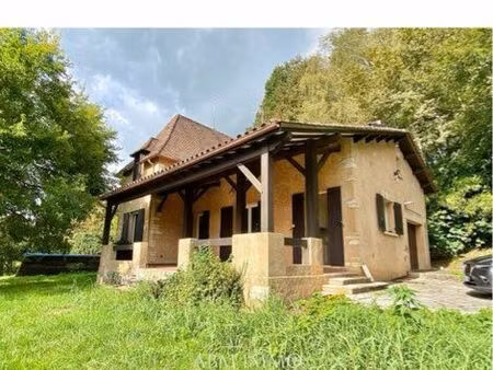 maison familiale de 121 m²