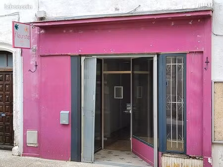 local commercial 75 m² pons