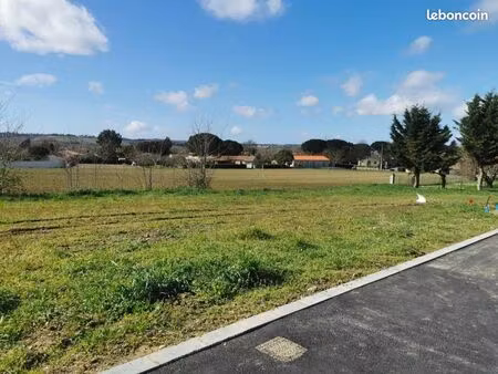 terrain 630 m² bretx