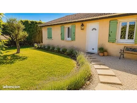 maison plain pied refaite à neuf dans un quartier très recherché de montélimar