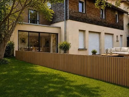 maison familiale à aménager avec jardin et stationnement – quartier montchat / rue jeanne-