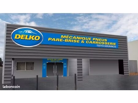 garage automobile  garage 375 m² st jean d'angely