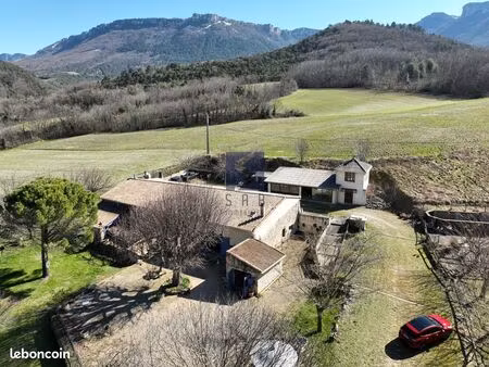 vente maison atypique