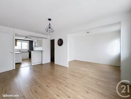 appartement 4 pièces 67 m²