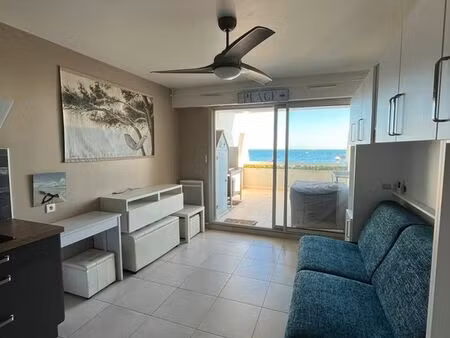 studio équipé 26m2 avec terrasse face mer 09/2026 à 05/2027