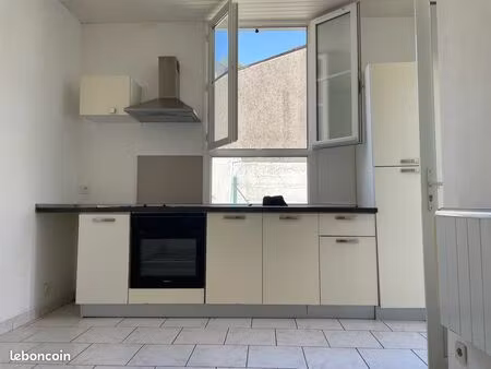 appartement t2 avec jardinet centre ville