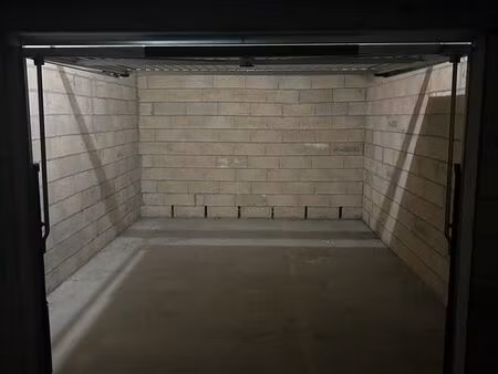 box à louer ivry