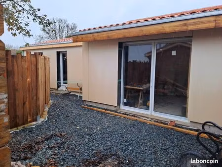 t2 exposé sud avec terrasse proche de la rochelle
