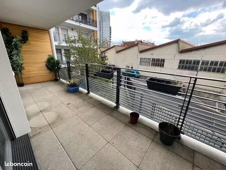 beau 2 pièces meublé 41 m² avec balcon 10 m² – résidence récente – maisons-alfort  métro l