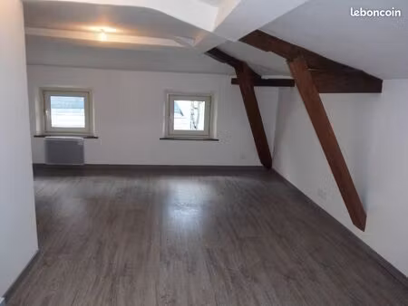 studio hyper centre de saintes