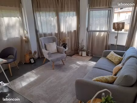 location de grand bureau 24 m2