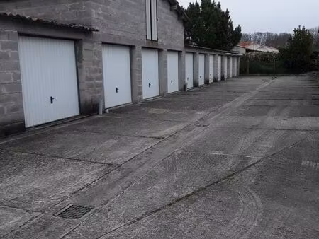 garage à louer
