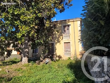 maison 11 pièces 237 m²