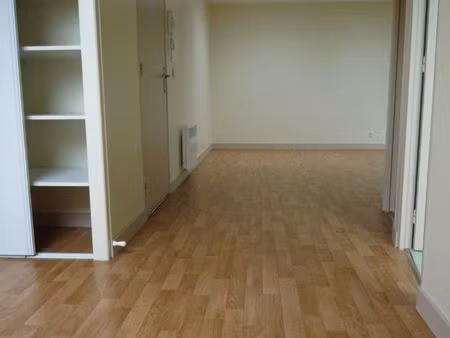 t1 bis centre ville langueux