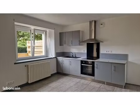 appartement à louer entièrement rénové