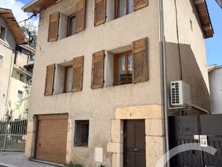 maison de village 5 pièces 88 m²