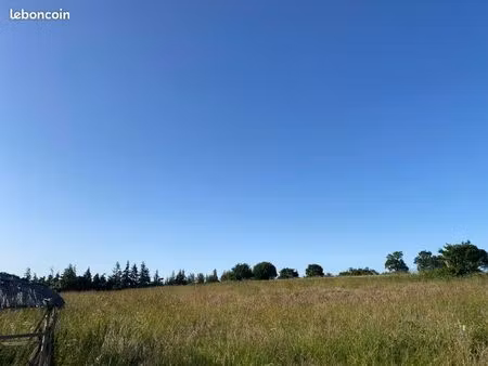 terrain de loisirs