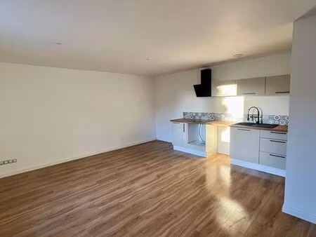 appartement t4 belle isle en terre