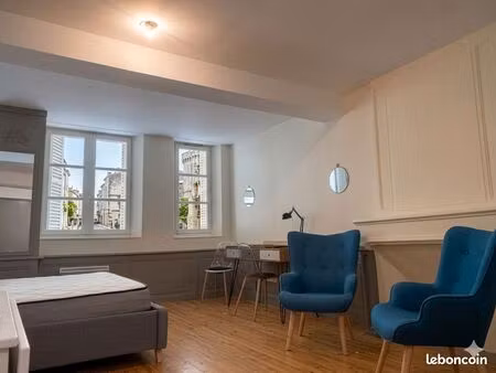 studio 1 pièce 26 m²