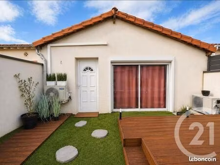 maison 2 pièces 53 m²