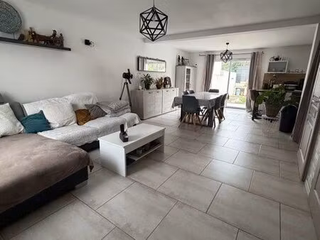 maison 5 chambres beauvoisin