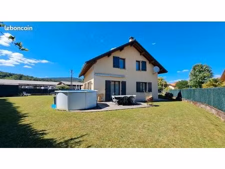 maison 5 pièces 115 m²