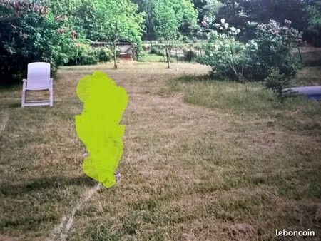 vends terrain 1256 m²