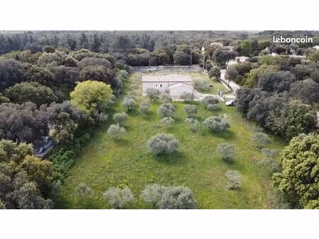 vente magnifique terrain constructible viabilisé 1764 m² – saint-siffret (proche uzès)