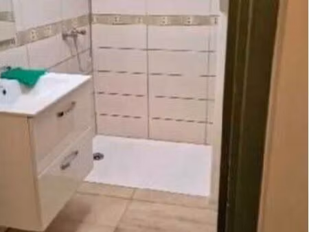 apparemment à louer