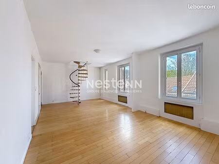 duplex 4 pièces 70 m²