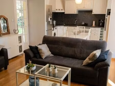 appartement 4 pièces 77 m²