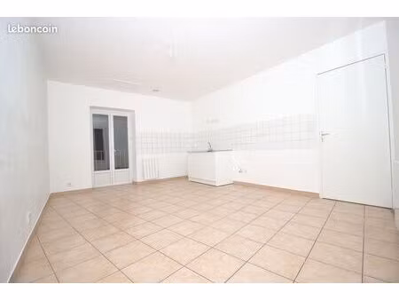 appartement 3 pièces 59 m²