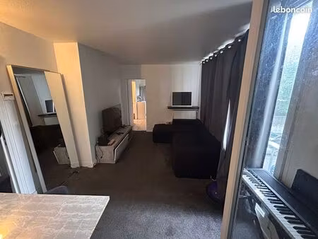 appartement de deux pièces