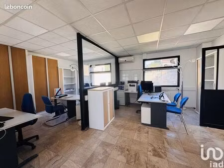 boutique 93 m² villeneuve-le-roi