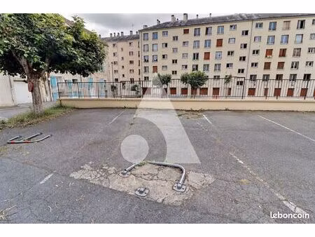 parking/box pontoise