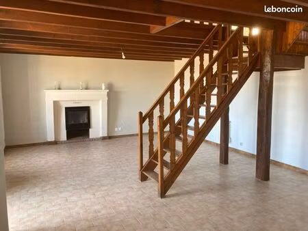 maison f4 beaumont st cyr