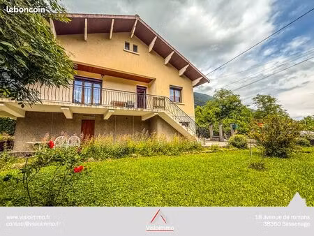 maison 6 pièces 130 m²