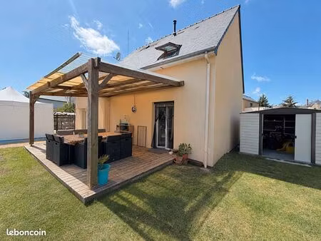 maison 6 pièces 85 m²