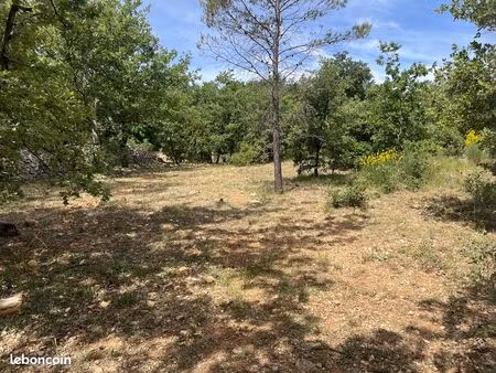 terrain à louer non constructible de 300 à 1000 m2