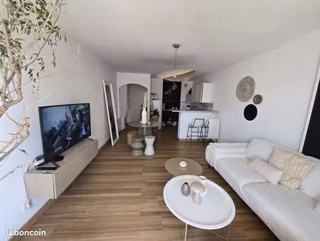 t2 meuble avec cave parking et balcon