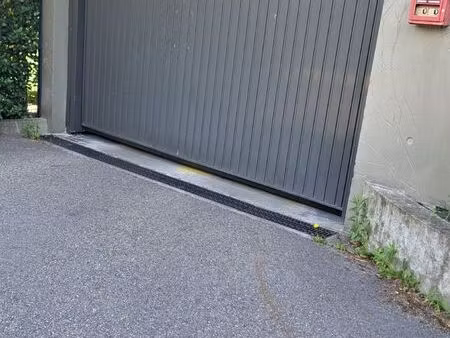 garage 2 places- 16m2 maison de la dance