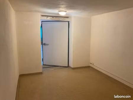 location d un local pour stockage ou garde meuble