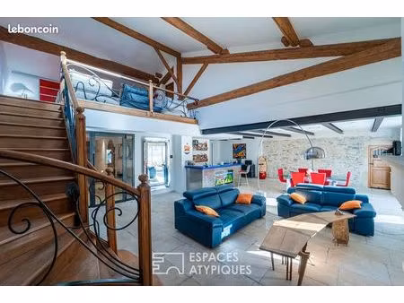 maison 4 pièces 200 m²