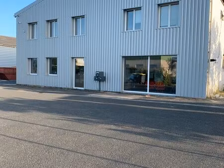 batiment industriel 1000m2
