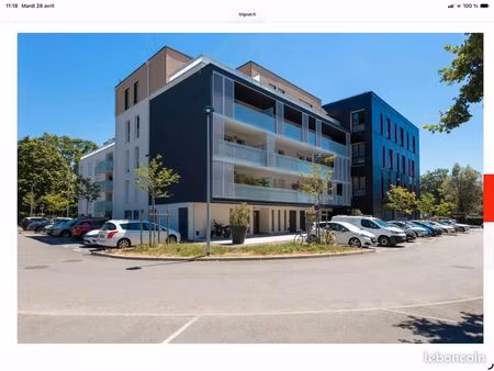 garage 33m2 avec éclairage et prise électrique