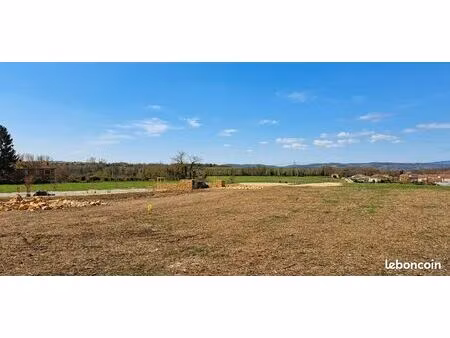 terrains viabilisés libres constructeur à four - 3 lots disponibles
