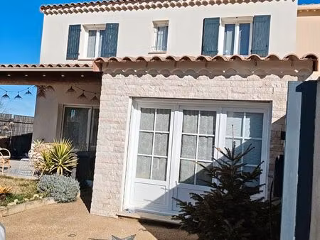 maison familiale 4 chambres+ bassin