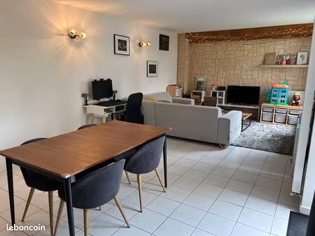 appartement 4 pièces 2 chambres 210000 euros