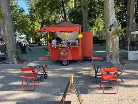 coffee shop ambulant